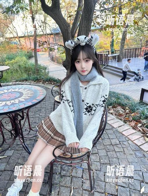不容错过的免费作品！puypuychen带来的Hanekawa写真系列大揭秘.txt