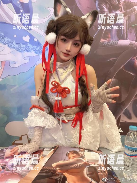一笑芳香沁 一笑芳香沁的无圣光套图,镂空元素营造别样唯美情境.txt