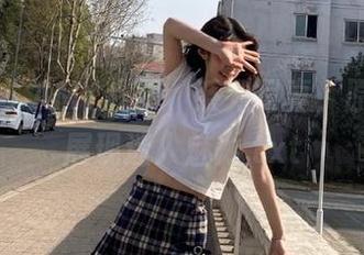 丽柜 – “AMY礼服”系列写真，原图分享展现迷人魅力.txt