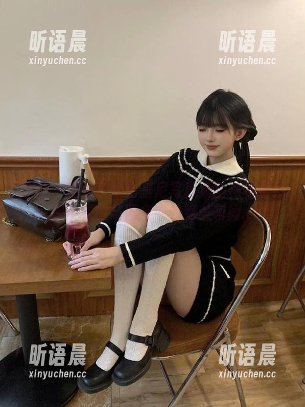 丽柜-佳怡 丽柜 - 揭开佳怡比基尼写真集的神秘面纱:探索原图与图集中的绝美瞬间.txt