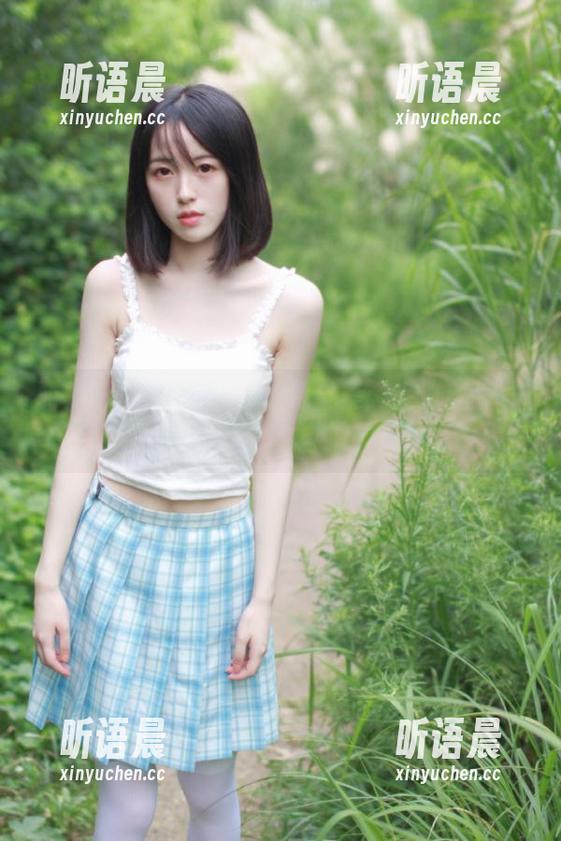 丽柜-小熊 丽柜 - 小熊裤里丝写真合集:在她的壁纸中寻找属于你的自拍灵感.txt
