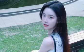 丽柜 – 心心兔子互动写真美图大放送，快来免费下载与分享吧！.txt