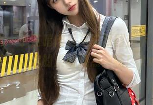 微密圈 – 于芷晴肉丝写真原图展示，时尚壁纸让你的桌面焕然一新！.txt