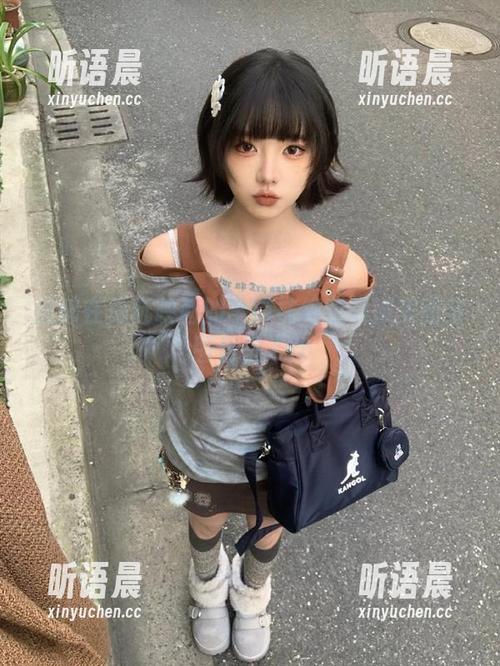 迷醉在兔玩映画的半筒袜绝对领域美图与图包里.txt