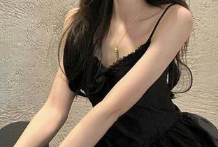 在线畅享兔玩映画的美好，南小鸟逮捕你哦写真合集重磅发布！.txt