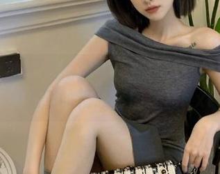 初夏女神 – 私拍独家！环环带你领略她魅力无限的精致套图之旅.txt