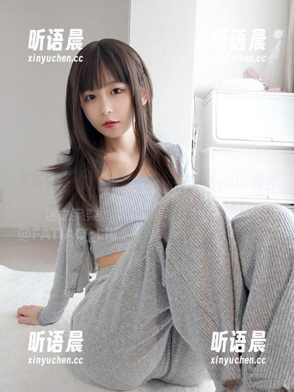 发条少女yoki 不可错过的私拍写真,发条少女yoki和吉他妹妹一起演绎青春故事!.txt