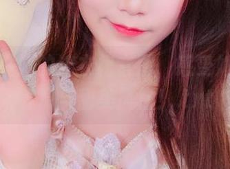 下载啾小妍的连衣裙套图，感受她的青春气息与甜美风格！.txt