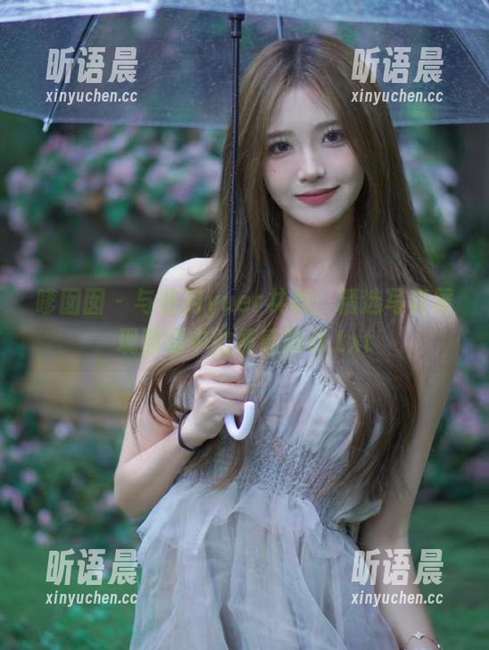 嗲囡囡 - 与伍月yuer共舞：精选写真展现剧情中的情感脉动.txt