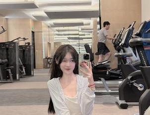 嗲囡囡 – 慕羽茜气质妹子免费写真合集，带你走进她的时尚世界，绝对值得一看！.txt