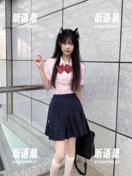 嗲囡囡 - 揭开雅茹老师的秘密，探索她每张原图和照片的独特魅力.txt