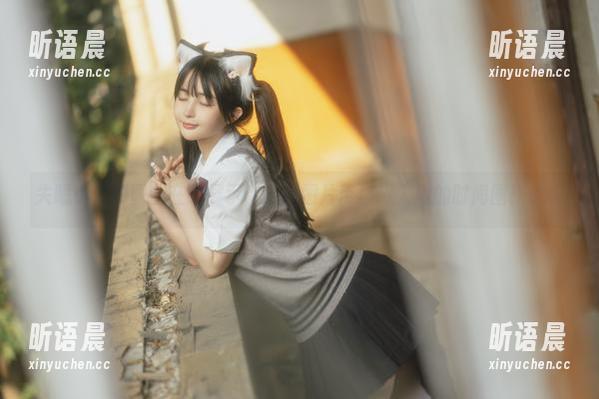 失眠小宁 失眠小宁制服的在线展示,精美图片带你进入她的时尚圈!.txt