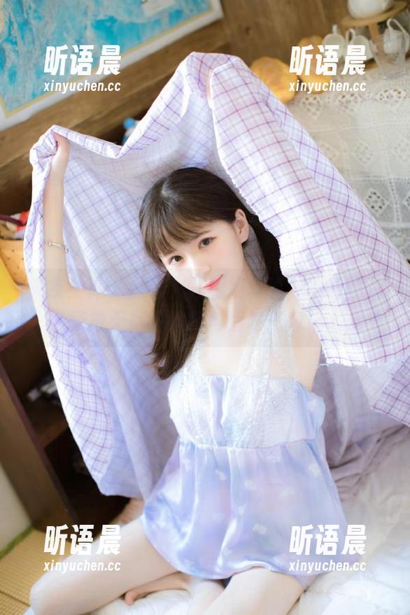 头条女神 - 探秘火儿御姐写真，原图图片中释放无尽的神秘与优雅气息！.txt