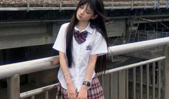 头条女神 – 全套黑白写真下载，神琦泽步带你领略非凡魅力.txt