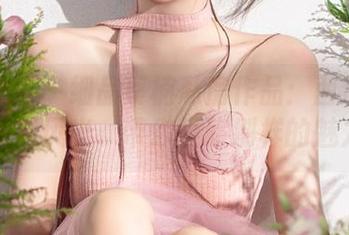 头条女神 – 细品蔡楠私房作品：西域湿娘原图独特风光，带你领略别样的魅力.txt