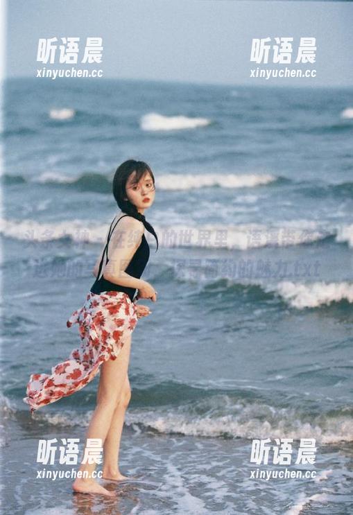 头条女神-语溪 头条女神 - 在纯白的世界里,语溪带你走进她的写真图册,探寻简约的魅力.txt