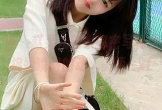 头条女神 – 赵灵儿独家秘密写真合集，捕捉她瞬间的动人美丽.txt