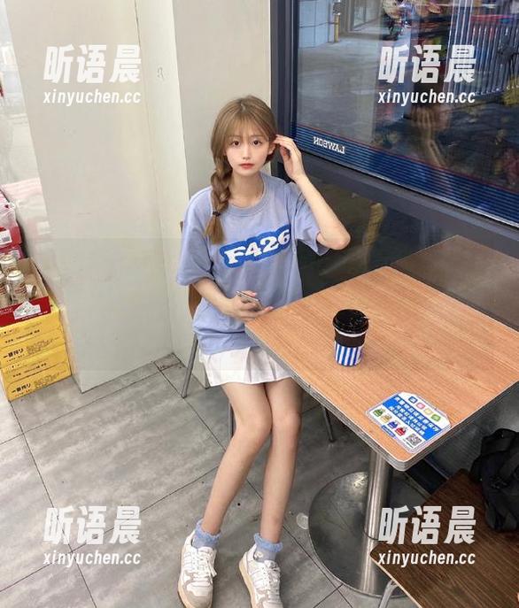 微密圈 - 小猫咪ck在红裙的舞动里：轻盈气息的写真合集，带你走进迷人的套图.txt