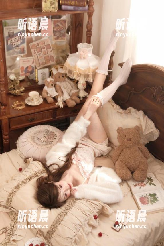 运动中的小瑶幺幺——分享她的写真合集，捕捉每一个青春旋律.txt