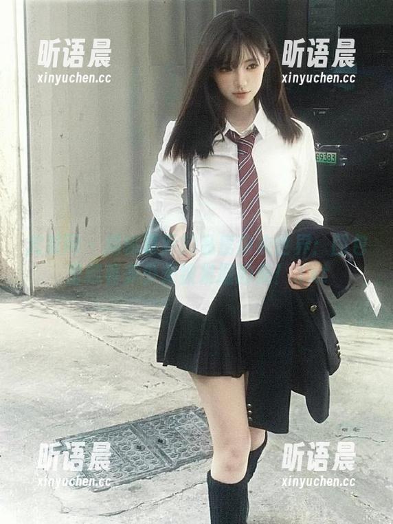 尤果网-夏乔 尤果网 - 揭秘夏乔的私房内衣世界:图包里藏着多少未被发掘的美!.txt
