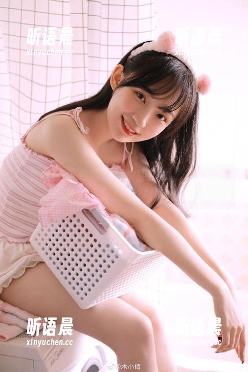 尤果网-李焱 尤果网 - 李焱和服写真中的优雅瞬间:分享动人原图照片!.txt