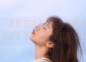 尤果网 – 李莉莉的无圣光校服图包，捕捉校园生活中的纯粹瞬间.txt