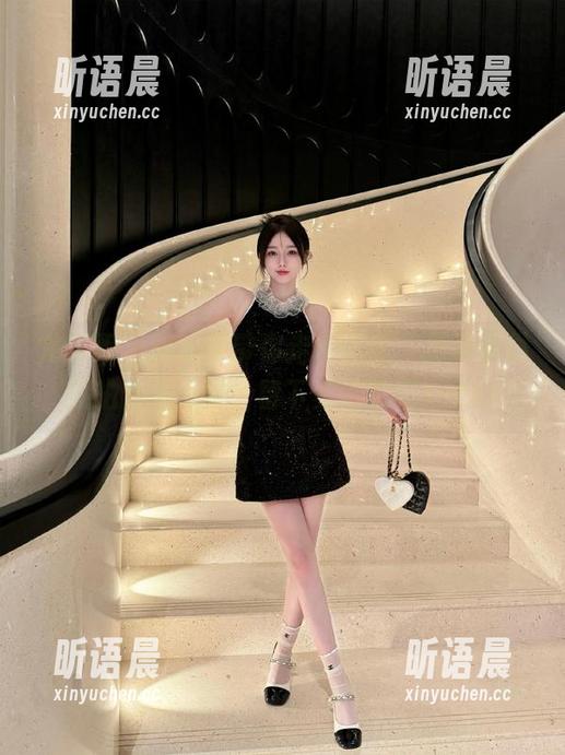 尤果网 - 穆菲菲带你走遍世界，免费提供旅拍作品合集，留下美好记忆！.txt