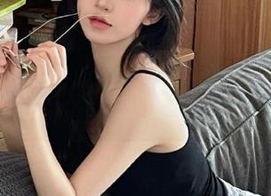 尤果网 – 芝芝Booty女仆写真作品合集：细腻之处展现百变风格的视觉盛宴.txt