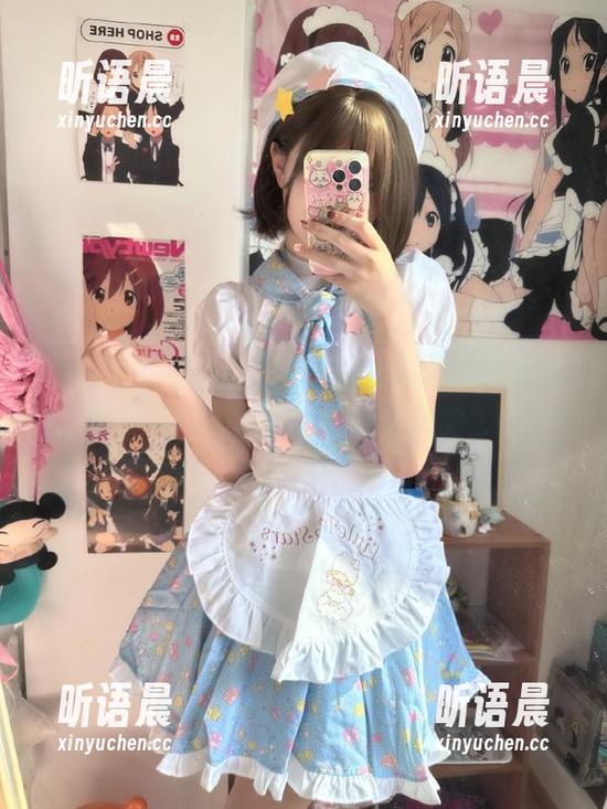 尤物馆 - Kely香香写真集与网袜的完美结合，点击下载分享她的美丽.txt