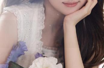 尤蜜荟 – 探索娜娜TINA的泳衣世界：高清写真展现动人曲线.txt