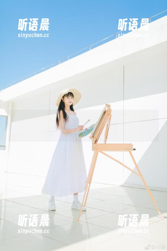 屿鱼yukako 屿鱼yukako的裤里丝写真,COS风格诠释独特魅力与姿态!.txt
