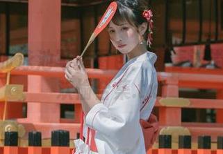 念雪ww泳池写真图包：青春洋溢的夏日欢愉合集.txt