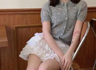 推女神 – 最新施忆佳套装大赏：分享她的穿搭灵感，让你的造型也飞起来！.txt