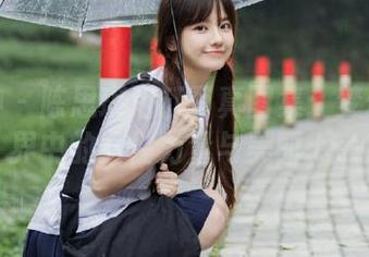 推女神 – 陈思琪浴缸写真图集：梦幻水世界中的女性力量与美丽.txt
