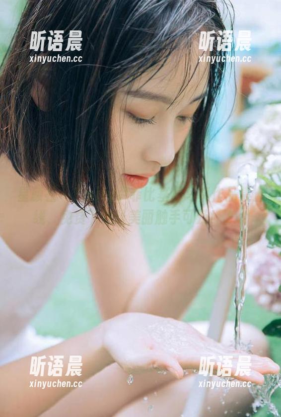 星颜社 - Emily尹菲比基尼写真作品集上线，免费下载让美丽触手可及！.txt