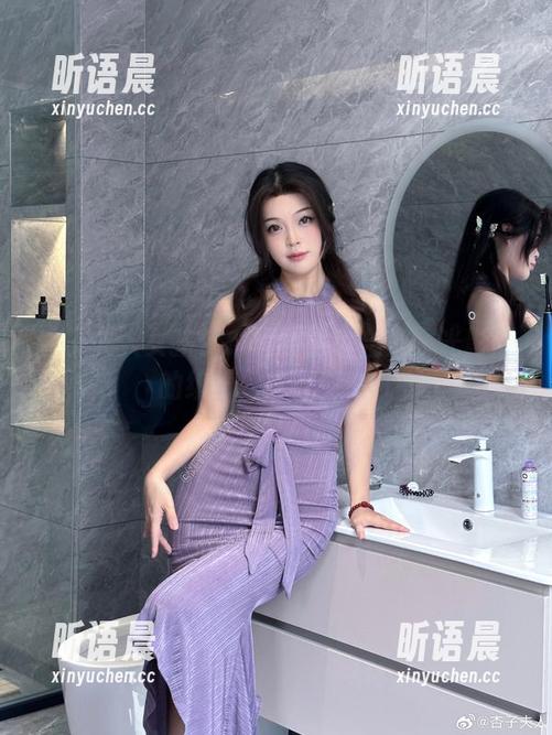 杏子夫人 杏子夫人女孩梦幻写真图包合集:光影间的缤纷幻想之旅.txt
