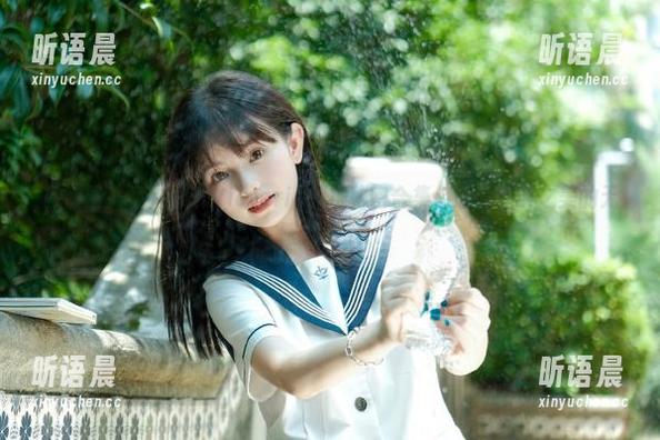 果儿Victoria 微密圈 - 精选果儿Victoria旗袍秘密合集:感受经典之美的无限魅力.txt