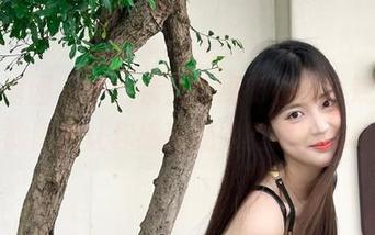 森萝财团 – 小七亲自演绎明日香，观看她的图片让你感受视觉的震撼.txt