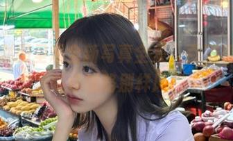森萝财团呈现全新写真全集，百稻裙白丝美足带你领略别样风情.txt