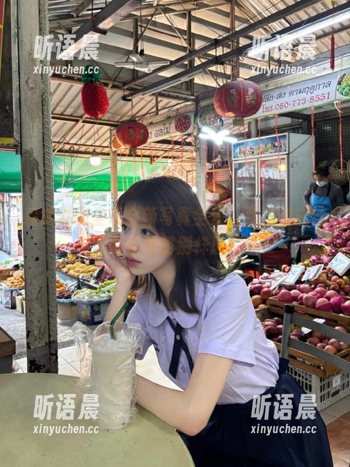森萝财团呈现全新写真全集，百稻裙白丝美足带你领略别样风情.txt