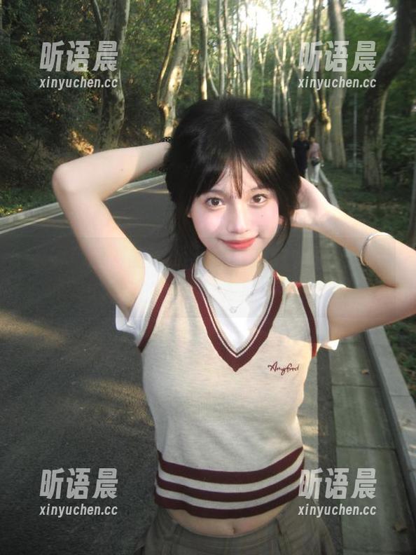 挖掘森萝财团内部游歌清新内衣的魅力，丰富你的图库与资源收藏.txt