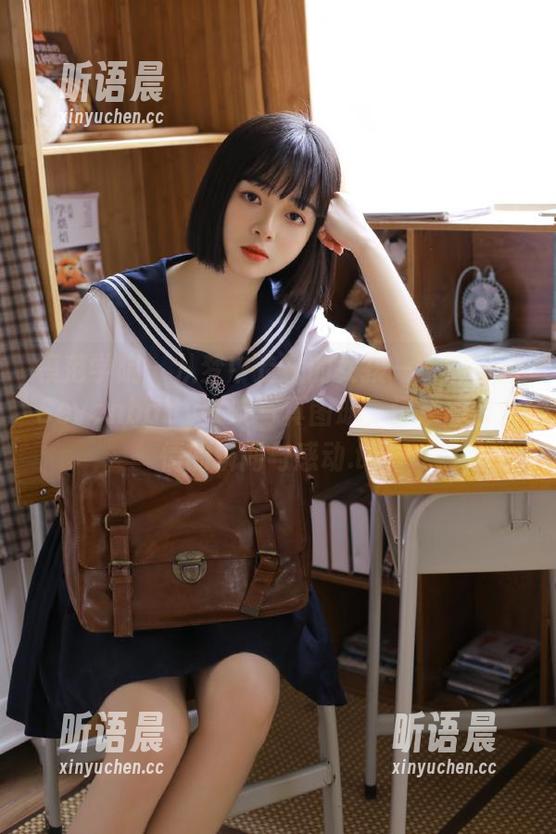 模范学院 - 从梦中走来的女孩——柳侑绮Sevenbaby女友写真图册，记录甜蜜爱情的瞬间与感动.txt
