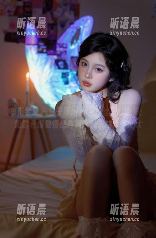 模范学院 - 白子嫣nicky黑丝写真合集：流露着细致情感与撩人气息的作品.txt