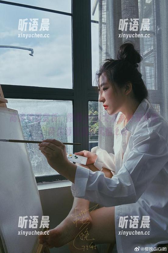 高清美图赏析：樱晚gigi女友系列双界感，带你领略别样风情.txt