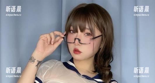 次屁啦白丝写真作品大放异彩，套图中的每个细节都让人心动不已！.txt