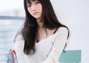 欣赏汪知子的肉丝艺术：走进原图与照片的美妙世界.txt
