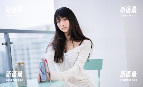 欣赏汪知子的肉丝艺术：走进原图与照片的美妙世界.txt