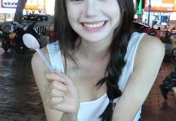 护士小姐私房写真合集：洛丽塔大哥为你揭开性感与优雅的双重魅力.txt