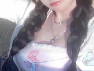 镜头下的清水由乃：沉醉于JK兔女郎图集与写真，体验青春的活力.txt