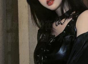 全面揭秘清水由乃的在线日常图集：生活就是最好的艺术.txt